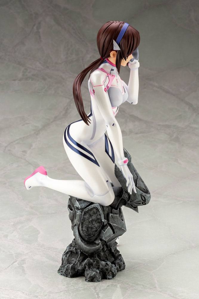 Mari Makinami - White Plugsuit - Kotobukiya