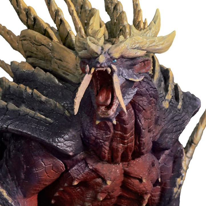 CAPCOM FIGURE BUILDER CUBE MONSTER HUNTER MAGNAMALO (ENRAGED)