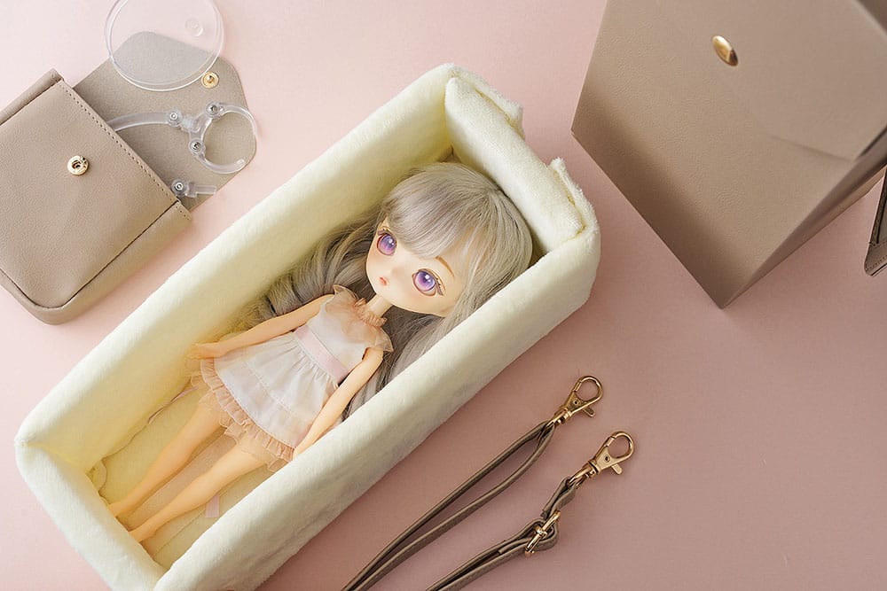 Harmonia Bloom Seasonal Doll Actionfigur Chatty 23 cm