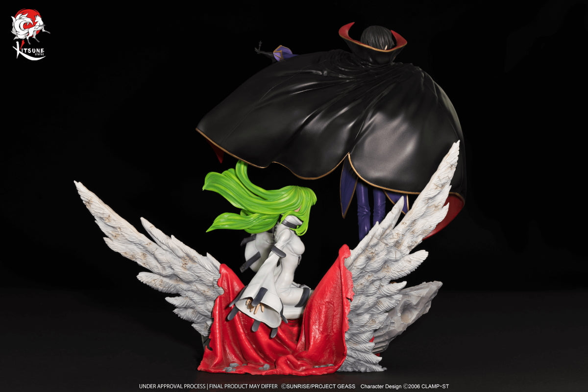 Lelouch und C.C. - Code Geass - Kitsune Statue (4).jpg
