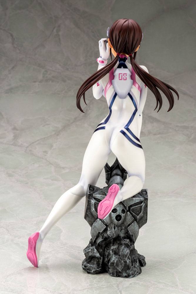 Mari Makinami - White Plugsuit - Kotobukiya