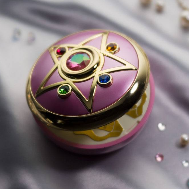 Verwandlungsbrosche Sailor Moon R - 1/1 Crystal Star - Brilliant Color Edition - Proplica - Neuauflage