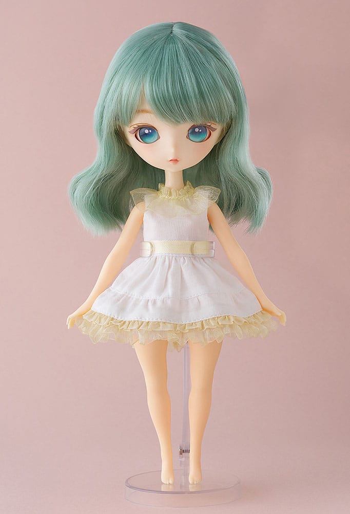 Harmonia Bloom Seasonal Doll Actionfigur Chatty 23 cm